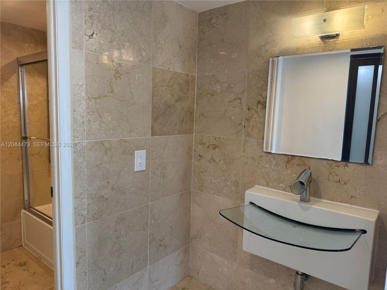1345 West Ave , Unit 202, Miami Beach, FL 33139 Photo
