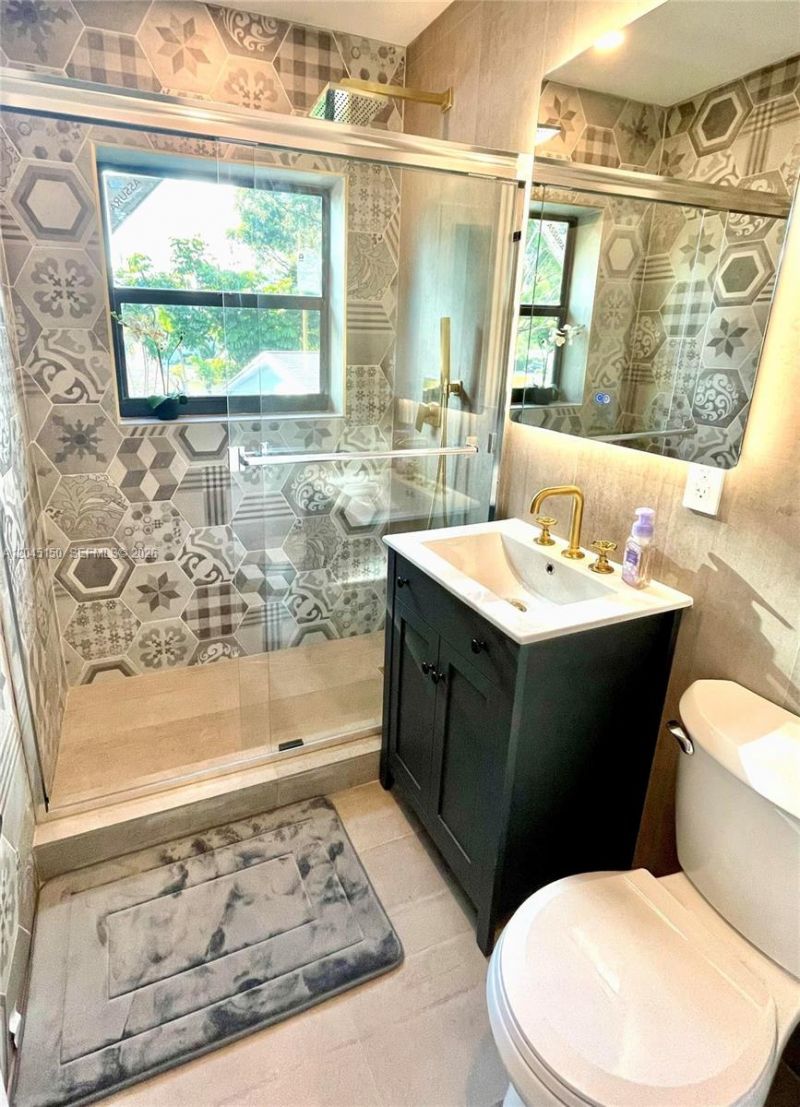 1215 E Broward Blvd , Fort Lauderdale, FL 33301 Photo