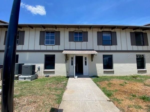 542 PLAZA SEVILLE COURT , Unit 78, TREASURE ISLAND, FL 33706