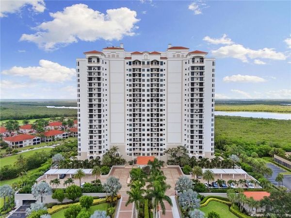 1060 Borghese LN, Unit 902, NAPLES, FL 34114