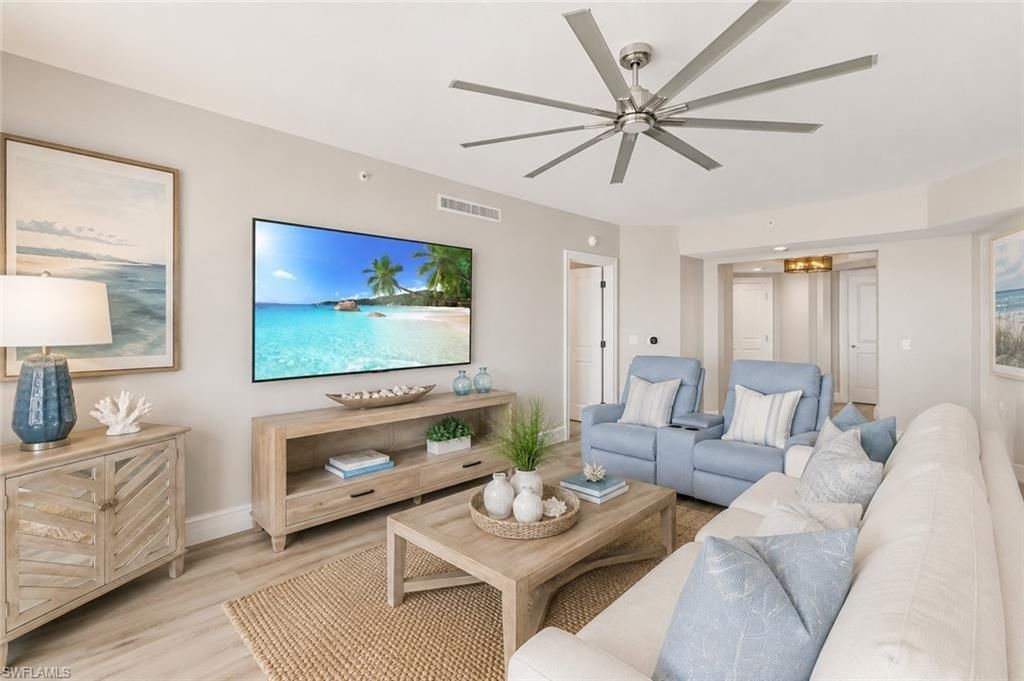 1060 Borghese Ln, Unit 902, Naples, FL 34114 Photo