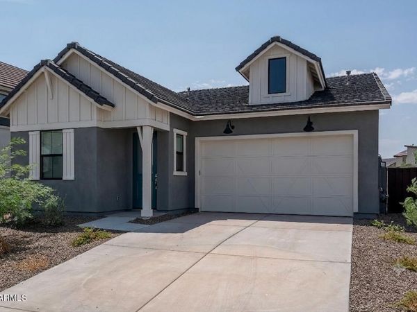 18042 W VERBENA Drive, Goodyear, AZ 85338
