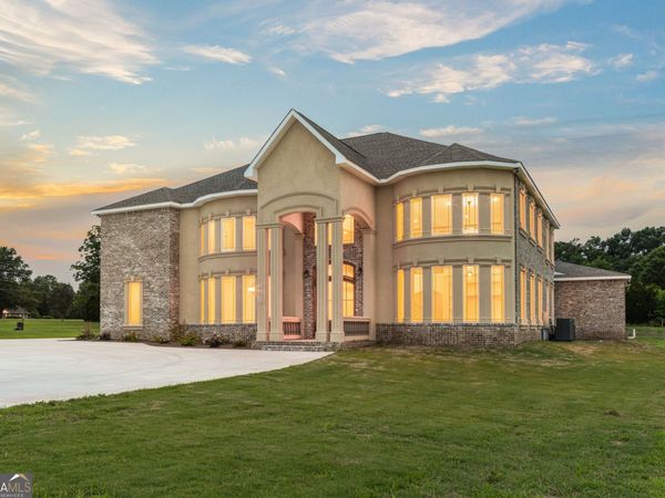 203 Highland Park Drive, Bonaire, GA 31005