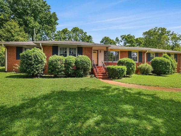 2820 Windemere Dr , Nashville, TN 37214