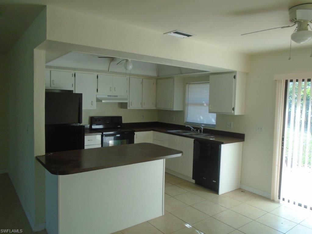 2304 NE 23rd Pl, Cape Coral, FL 33909 Photo