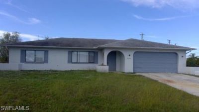 2304 NE 23rd Pl, Cape Coral, FL 33909 Photo