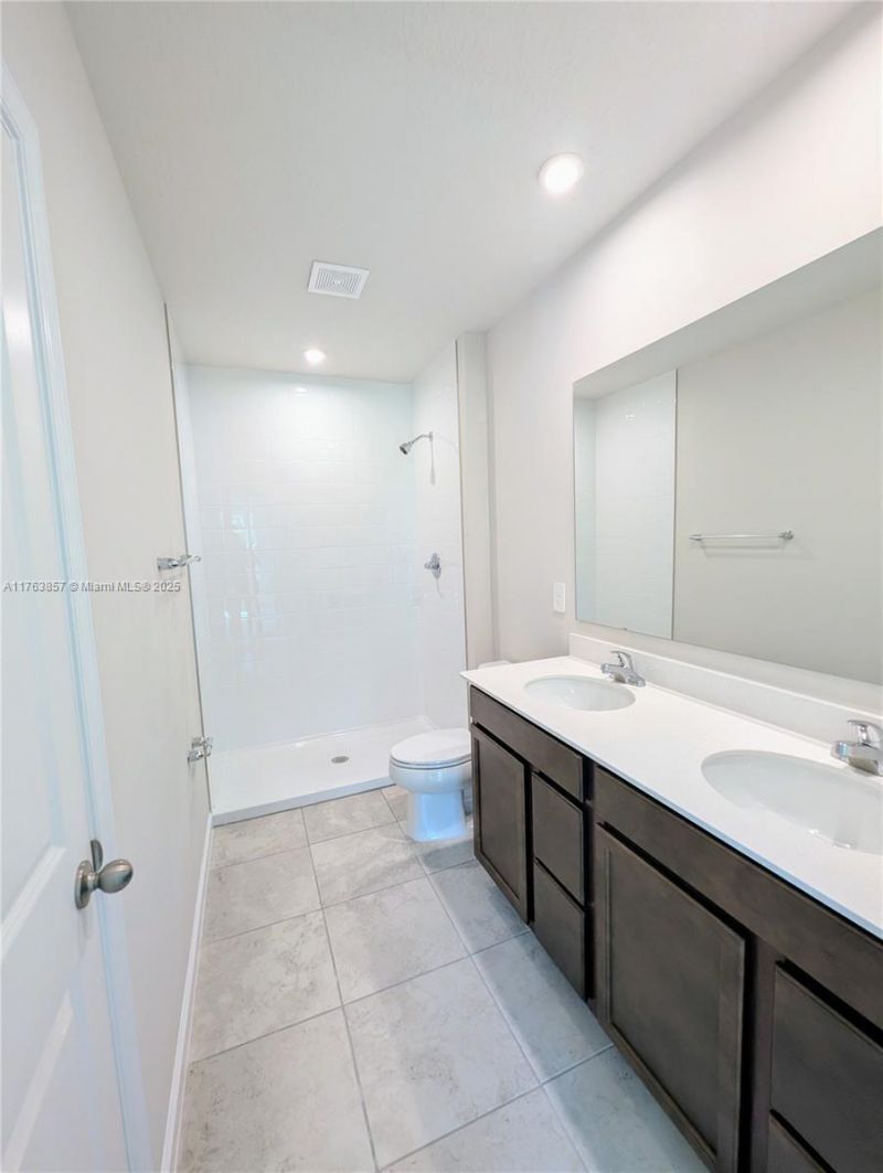 285 Raspberry Road, Fort Pierce, FL 34981 Photo