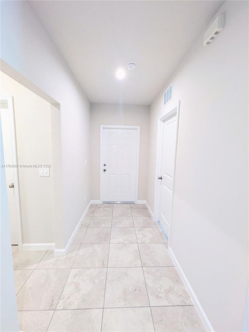 285 Raspberry Road, Fort Pierce, FL 34981 Photo