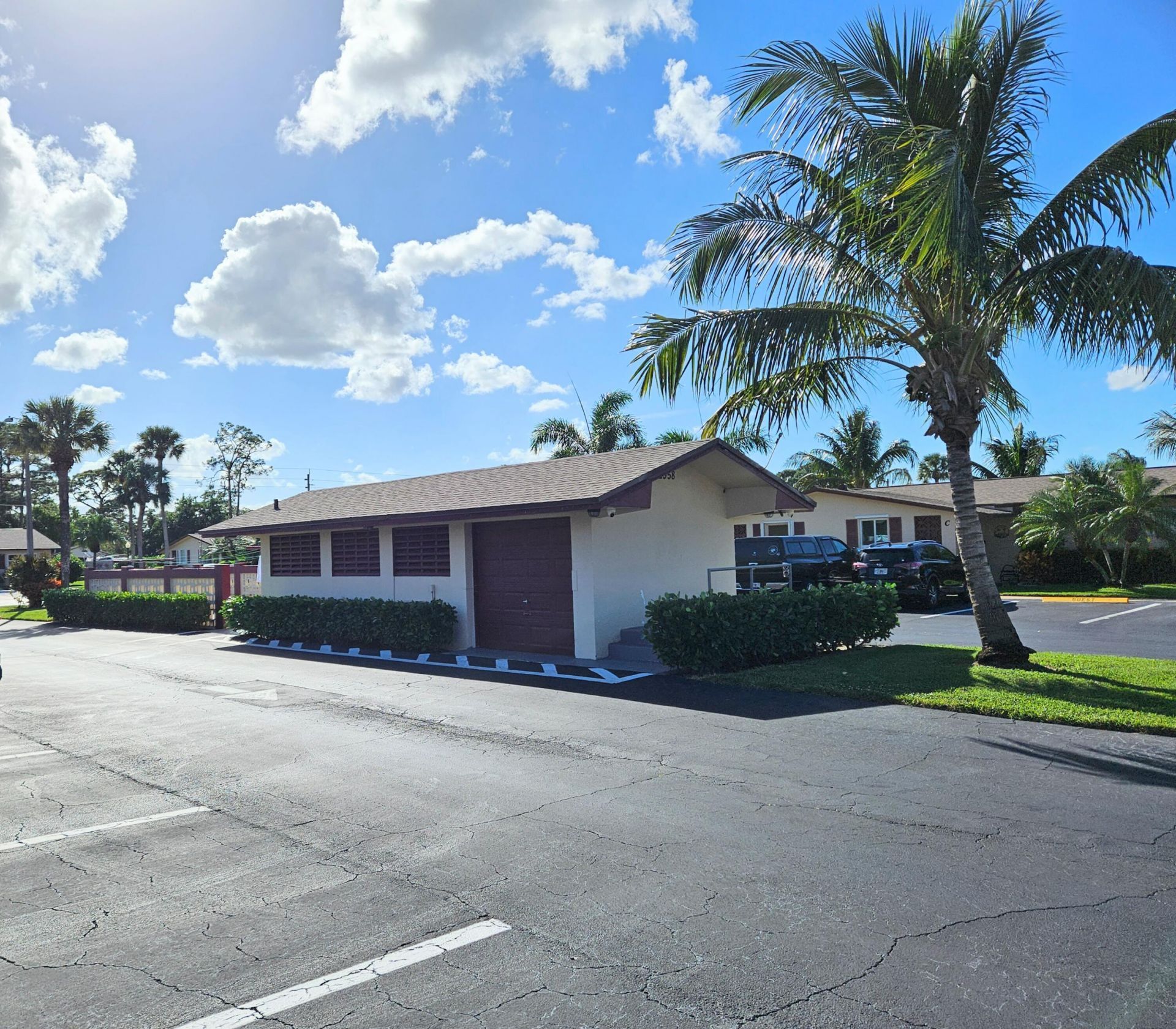 2950 Crosley Drive E, Unit C, West Palm Beach, FL 33415 Photo