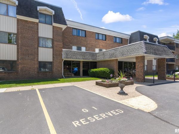 2650 COOPER Avenue, Unit 213, Springfield, IL 62702