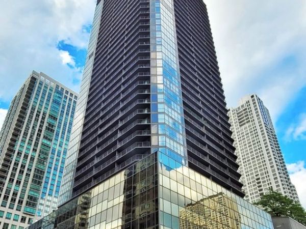 10 E Ontario Street , Unit 3204, Chicago, IL 60611