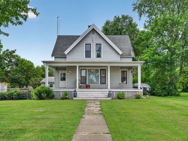 209 N Jackson Street , Gardner, IL 60424