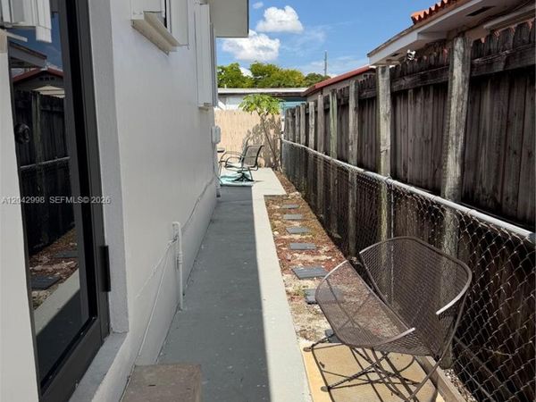 612 NW 43rd Ct, Miami, FL 33126