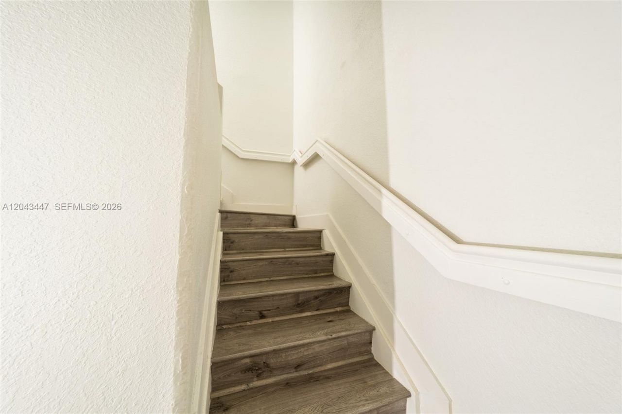 11101 NW 83rd St , Unit 201, Doral, FL 33178 Photo