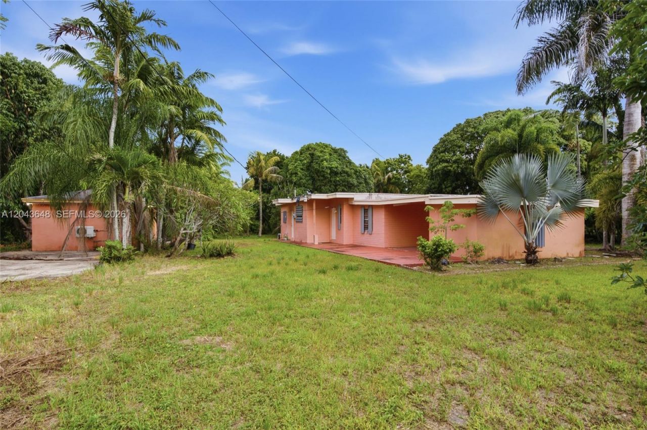 15401 SW 240th St, Homestead, FL 33032 Photo