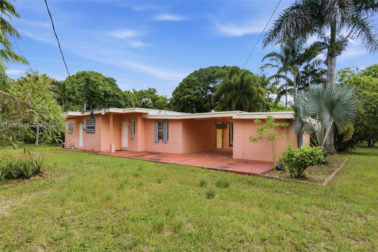 15401 SW 240th St, Homestead, FL 33032 Photo