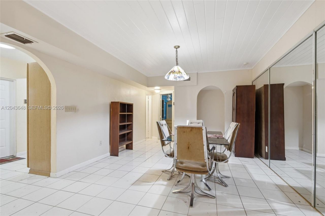 15401 SW 240th St, Homestead, FL 33032 Photo