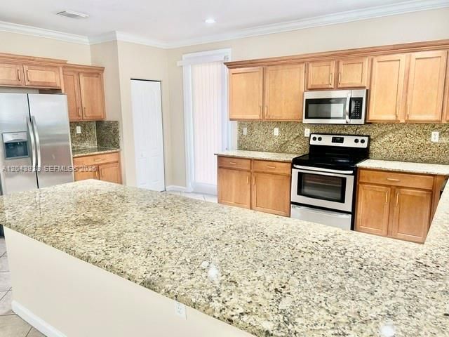 946 NW 206th St, Miami Gardens, FL 33169 Photo