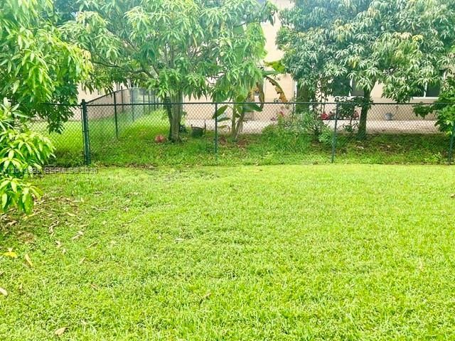 946 NW 206th St, Miami Gardens, FL 33169 Photo