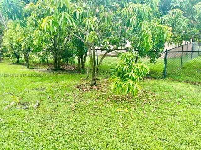 946 NW 206th St, Miami Gardens, FL 33169 Photo