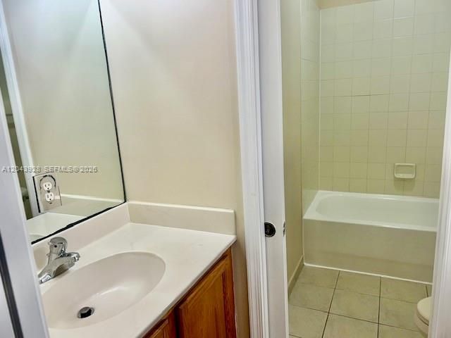 946 NW 206th St, Miami Gardens, FL 33169 Photo