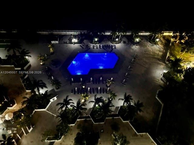 100 Bayview Dr, Unit 2124, Sunny Isles Beach, FL 33160 Photo