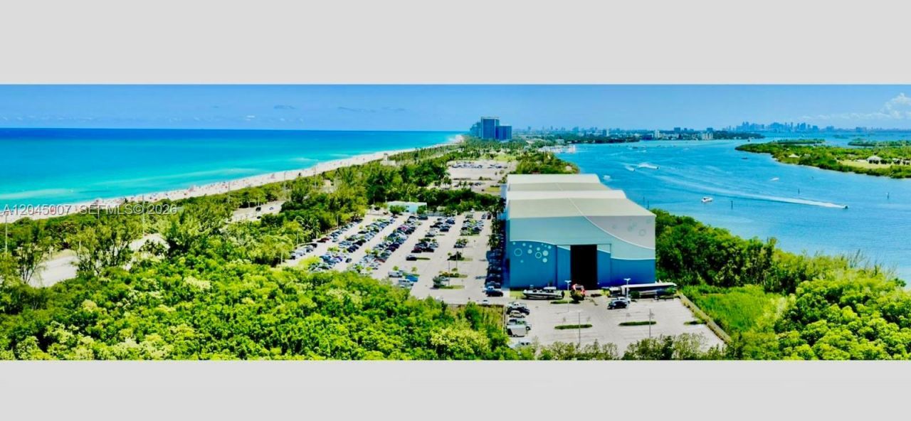 100 Bayview Dr, Unit 2124, Sunny Isles Beach, FL 33160 Photo