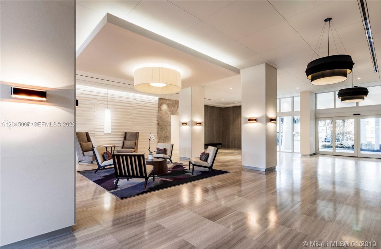 100 Bayview Dr, Unit 2124, Sunny Isles Beach, FL 33160 Photo
