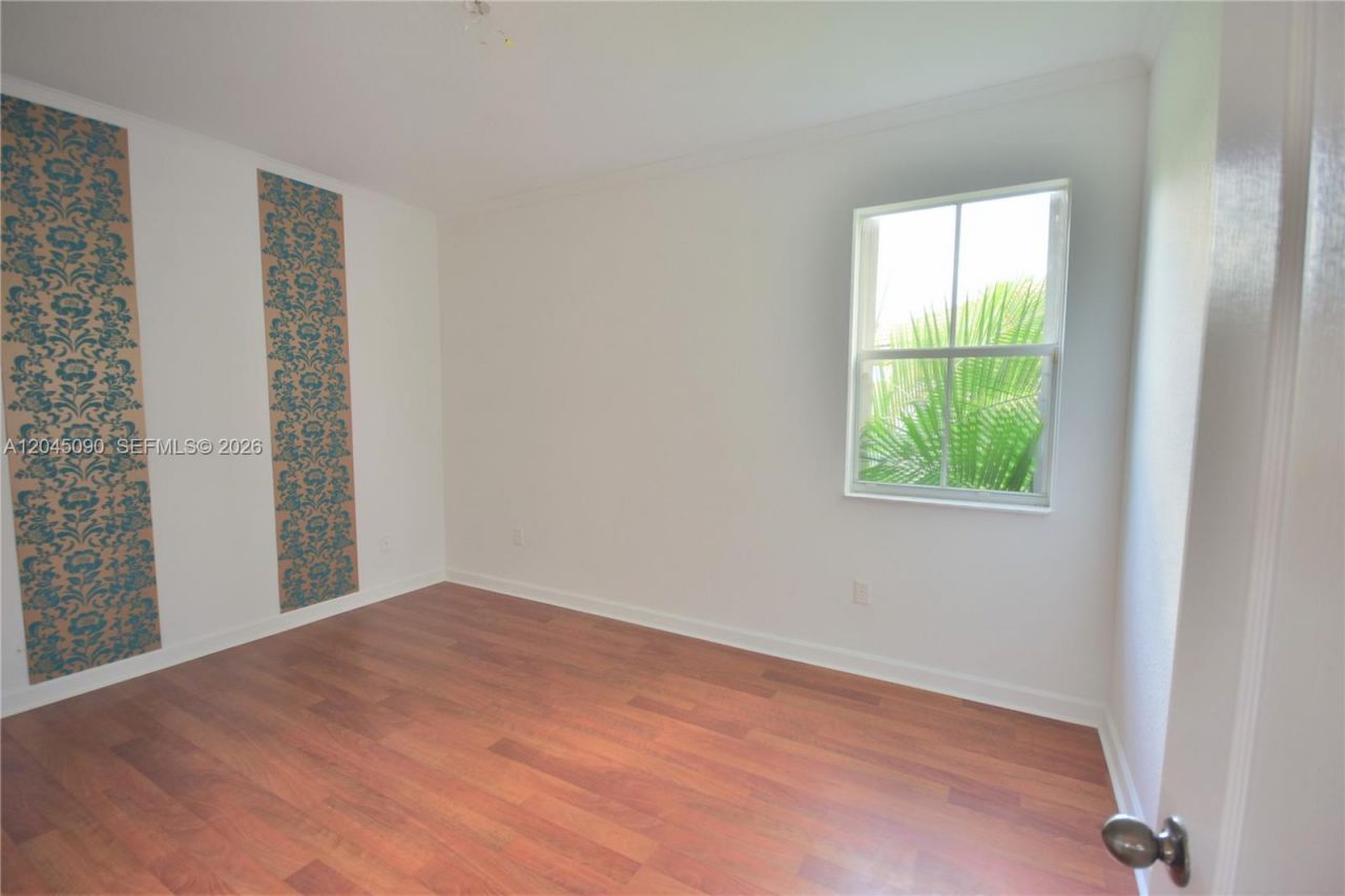 4534 NW 94th Pl , Doral, FL 33178 Photo