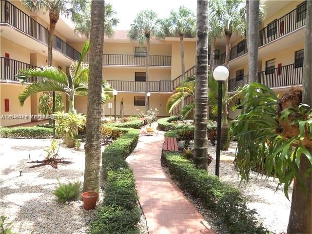 10845 SW 112th Ave, Unit 211, Miami, FL 33176 Photo