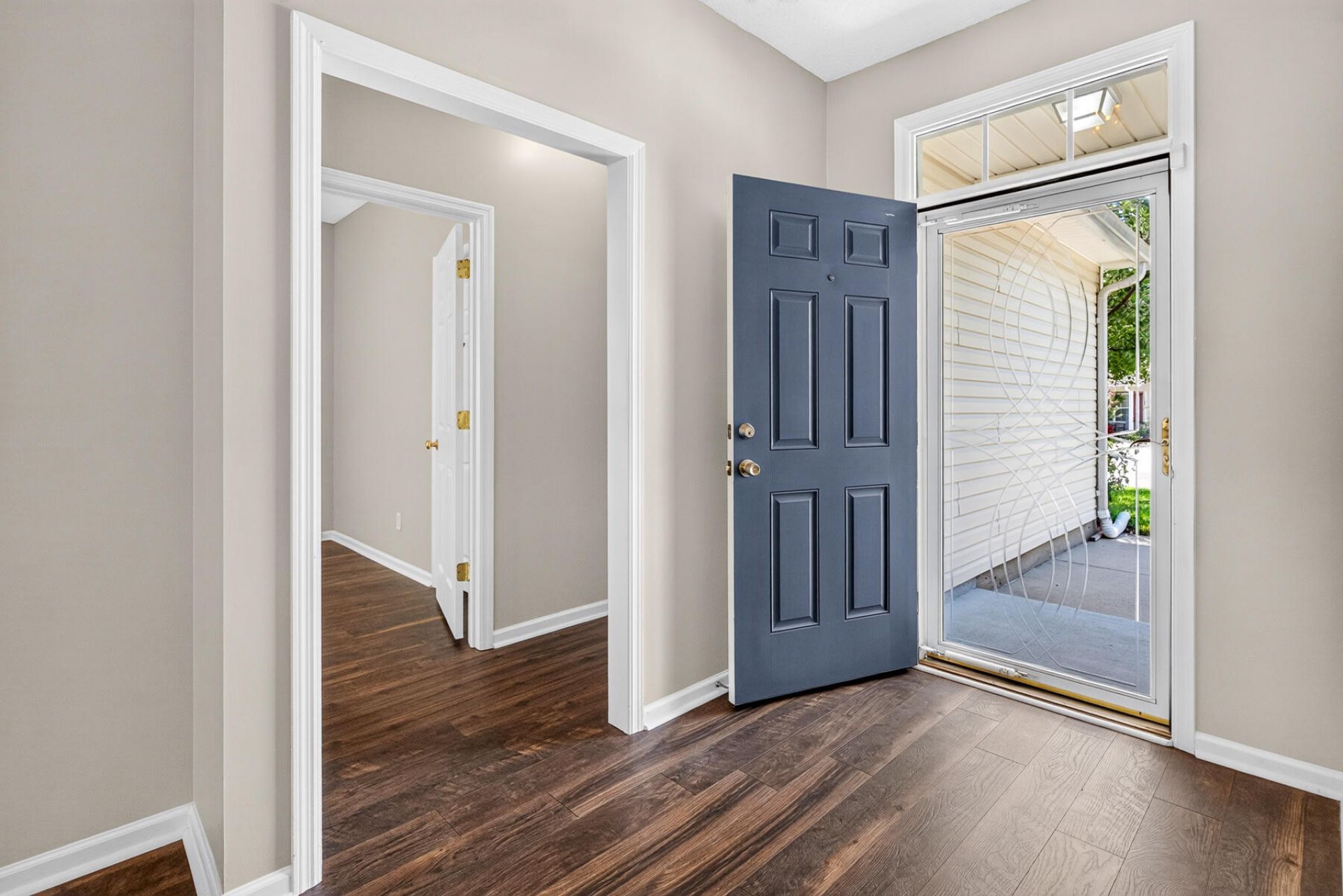 132 Paddock Way Photo 5