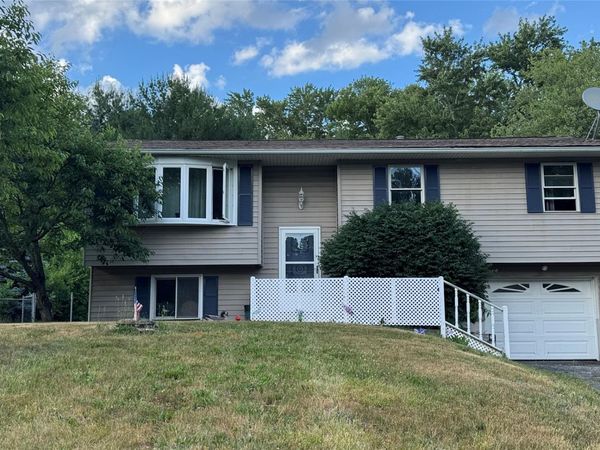 4 Dara Lane , Wappingers Falls, NY 12590