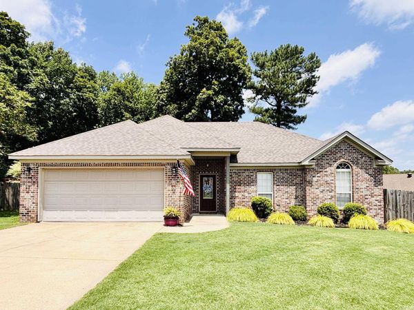 116 Sahalee Cove , Haskell, AR 72015