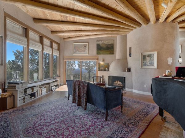 39 Zambra Way , Santa Fe, NM 87506