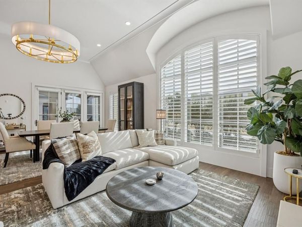 6801 Corporate Drive, Unit B16, Plano, TX 75024