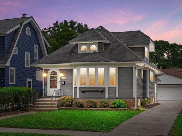 2646 N 69th STREET, Wauwatosa, WI 53213