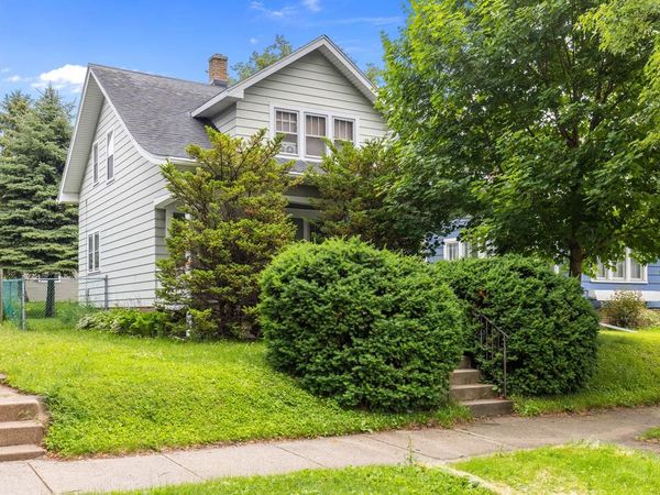 1422 St Clair AVENUE, Sheboygan, WI 53081