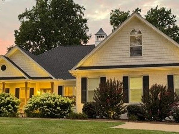 2711 Ernest Hawkins Rd , Columbia, TN 38401