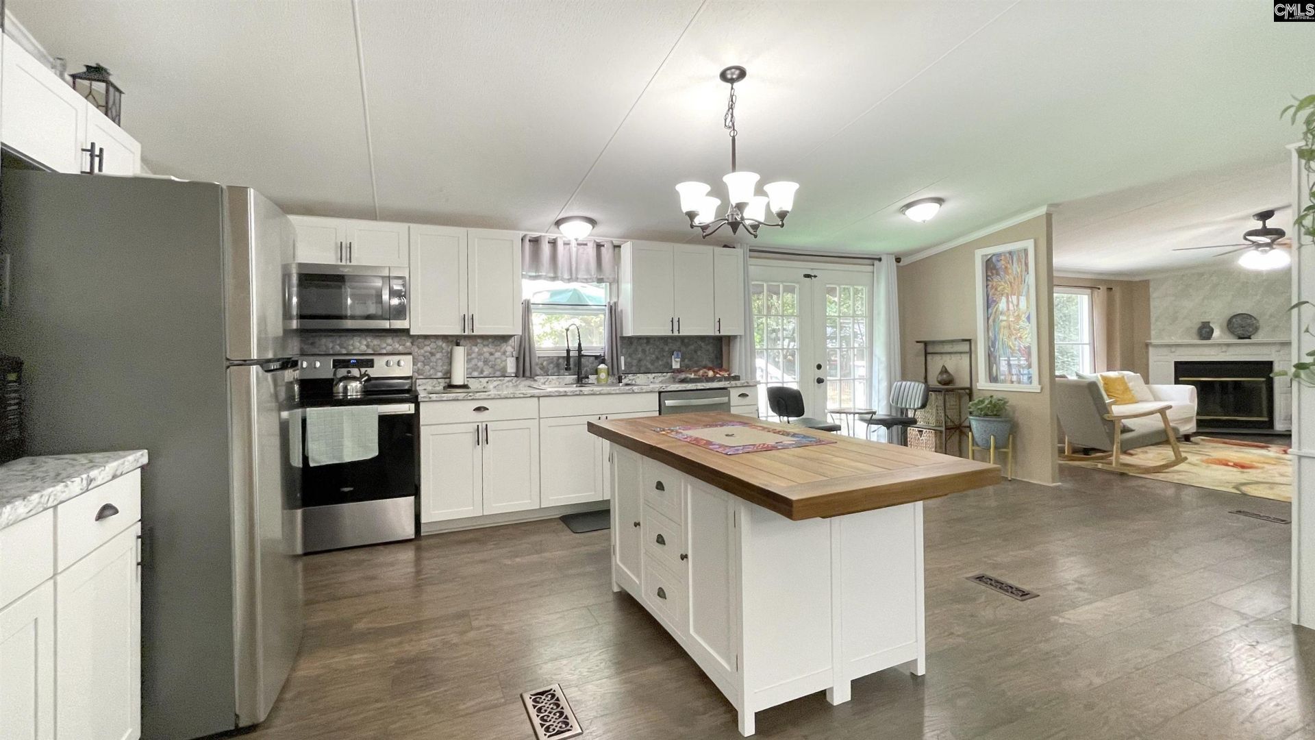 1117 NE Miles Road  Photo 10