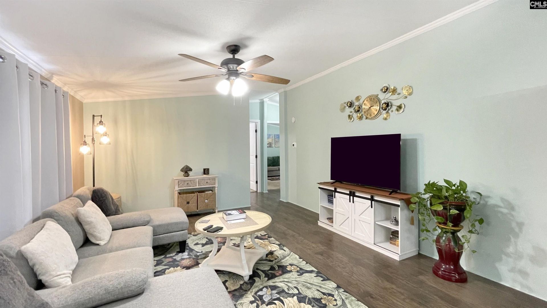 1117 NE Miles Road  Photo 4