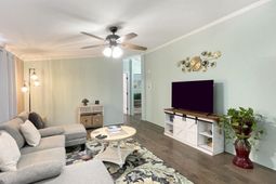 1117 NE Miles Road  photo 4