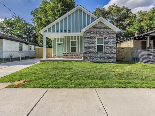 2132 LYON AVE, Memphis, TN 38108