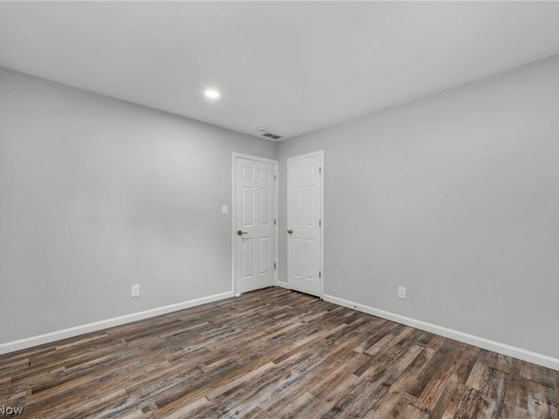 23928 Knickerbocker Road, Bay Village, OH 44140 Photo 18