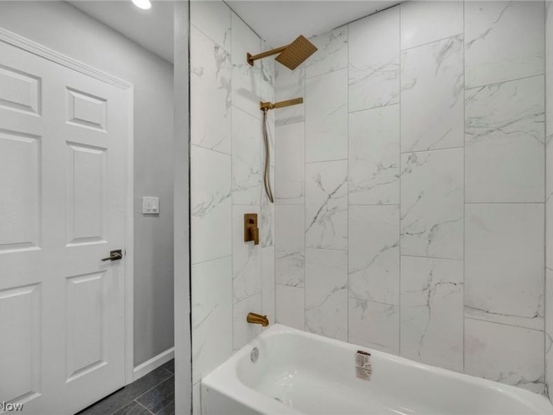 23928 Knickerbocker Road, Bay Village, OH 44140 Photo 25