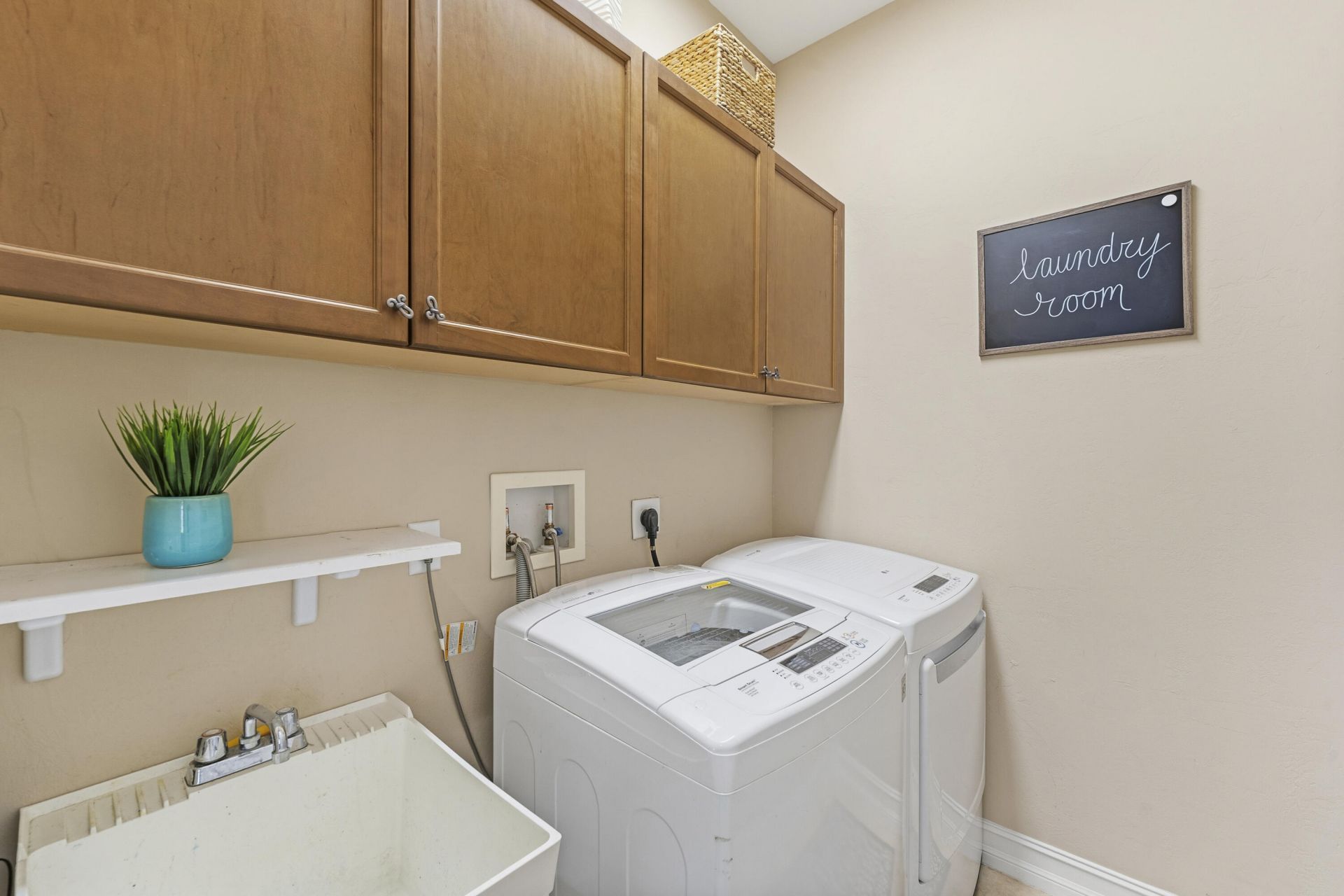 8170 NW 124th Terrace, Parkland, FL 33076 Photo