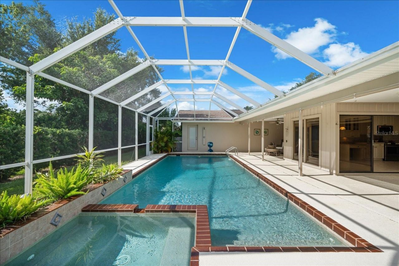 4010 Country View Drive, Sarasota, FL 34233 Photo