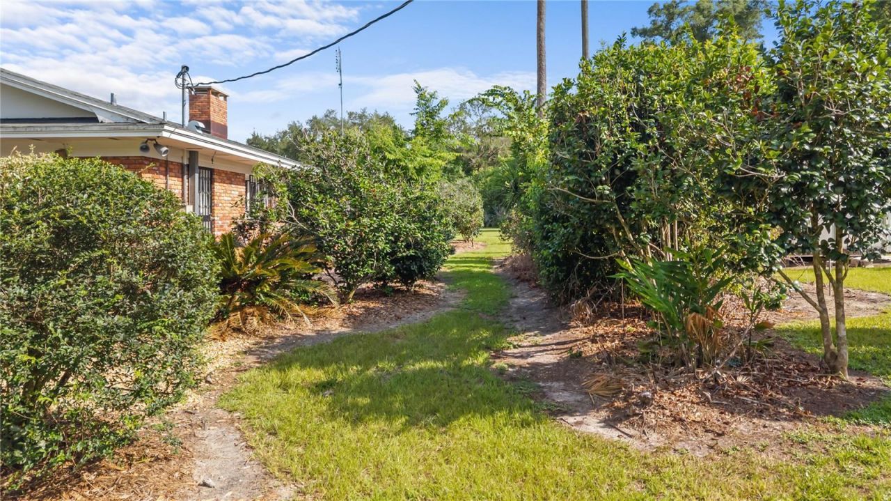 214 SE 2nd Street , Chiefland, FL 32626 Photo