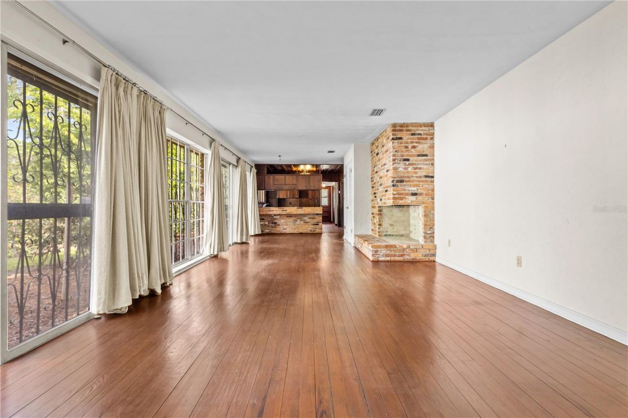 214 SE 2nd Street , Chiefland, FL 32626 Photo