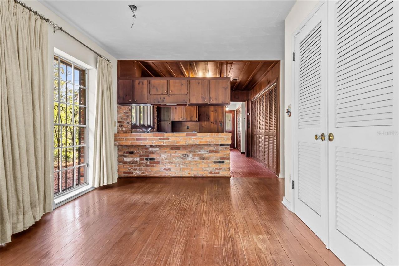 214 SE 2nd Street , Chiefland, FL 32626 Photo