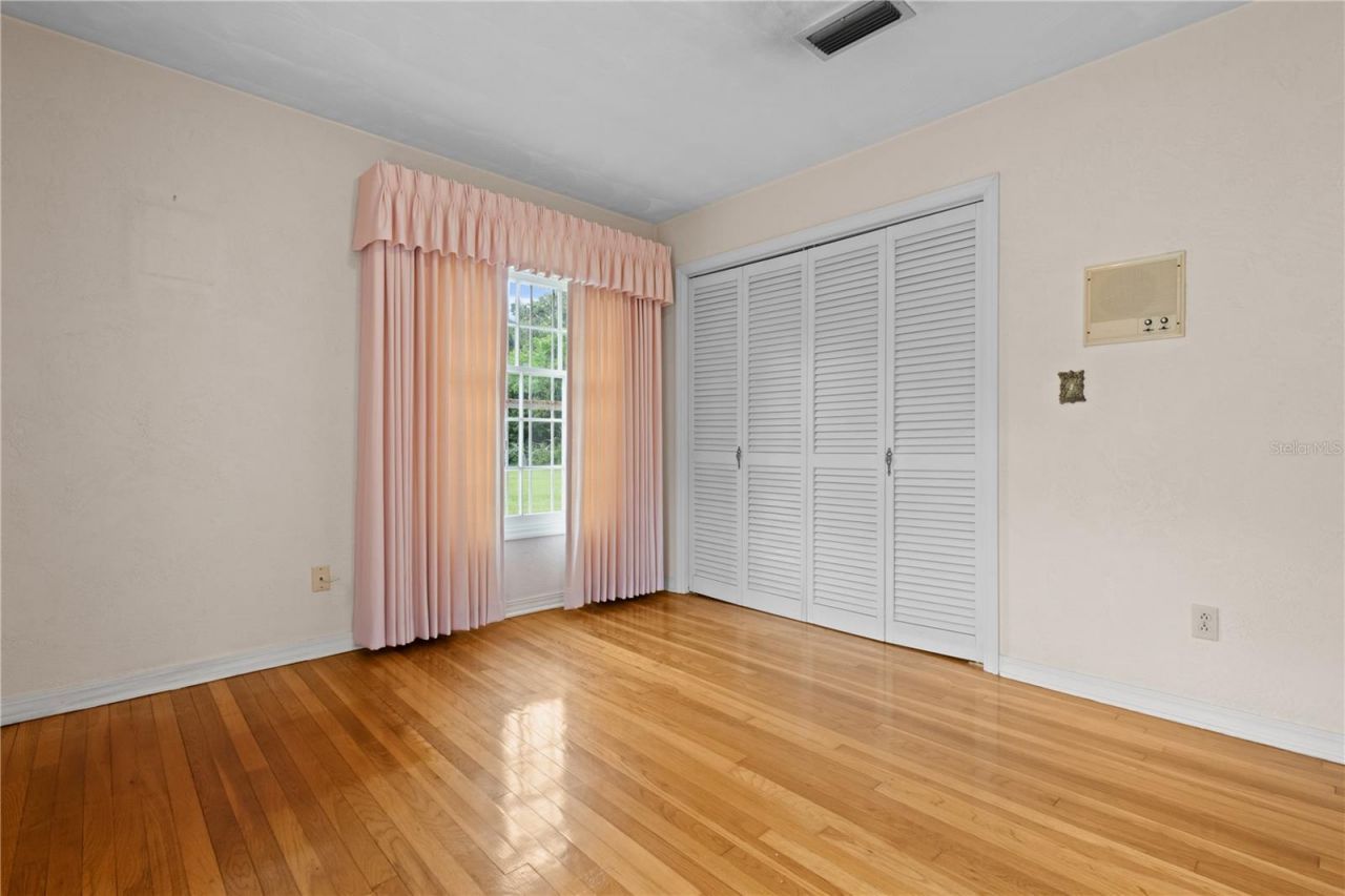 214 SE 2nd Street , Chiefland, FL 32626 Photo